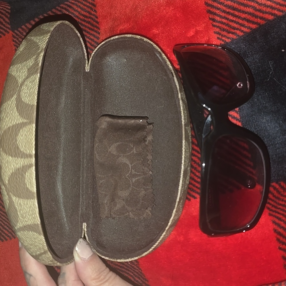 Coach Samantha S425 Jet Sunglasses & Case NWOT